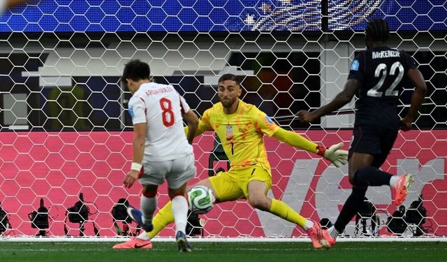 A Milli Futbol Takımı, Dünya Kupası'na galibiyetle veda etti