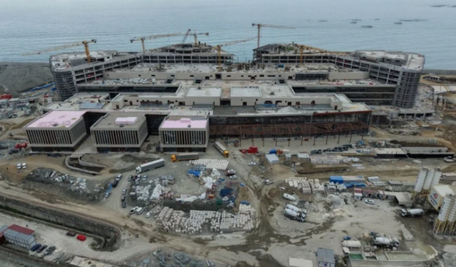 Rize Şehir Hastanesi'nin yüzde 70'i tamamlandı: 2027'de hizmete açılacak