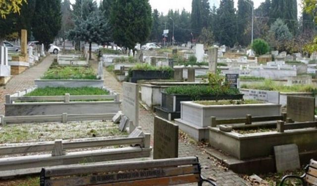 İstanbul'da boş mezar yeri fiyatları 334 bin lirayı aşarak rekor kırdı