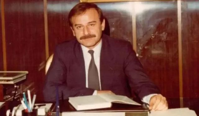 Eski CHP Genel Başkan Vekili Cevdet Selvi, hayatını kaybetti