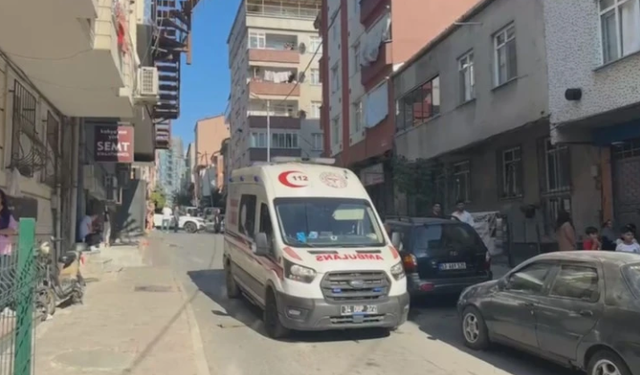 Deodorant kutusu bomba gibi patladı: 2'si çocuk 3 yaralı