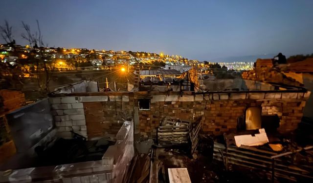 İzmir'de evde çıkan yangında 4 yaşındaki çocuk ve anneannesi hayatını kaybetti
