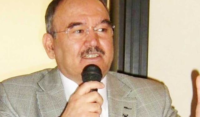 İzmir'in efsane başkanı Burhan Özfatura vefat etti