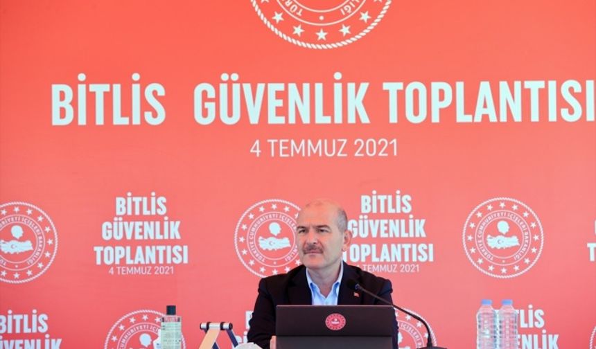 İçişleri Bakanı Süleyman Soylu, Bitlis'te güvenlik toplantısına katıldı