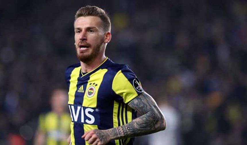 Fenerbahçe'de üzücü haber! 1.5 ay sahalardan uzak kalacak