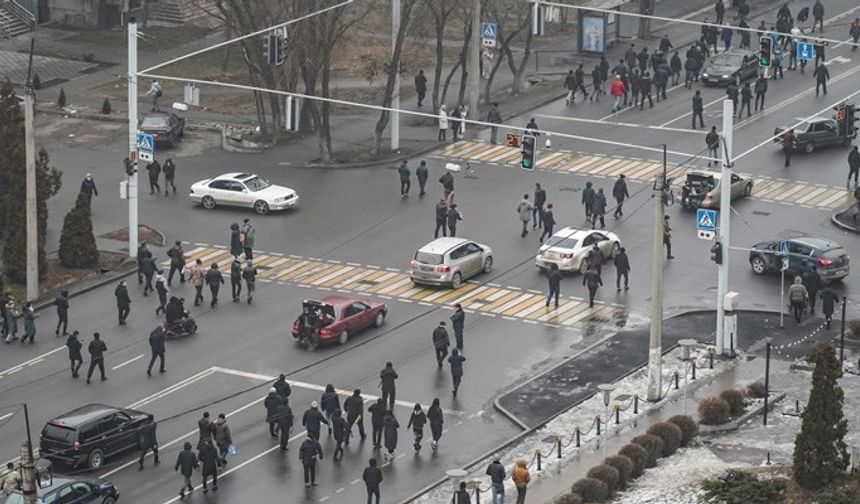 Kazakistan'daki gösterilerde 26 protestocu hayatını kaybetti