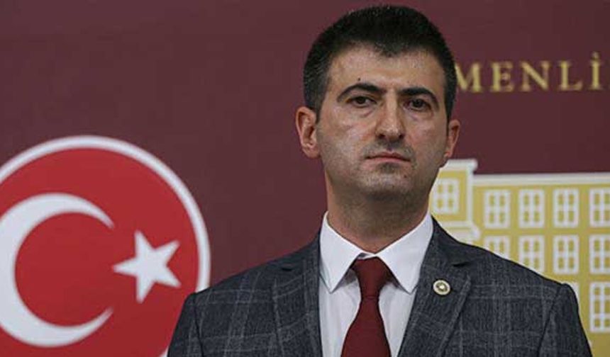 Hangi partiye geçeceği tartışma konusu olan Mehmet Ali Çelebi kararını verdi