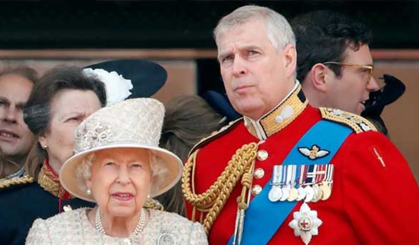 Kraliçe Elizabeth koronavirüse yakalandı