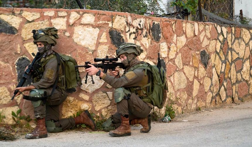 İsrail askerleri, Batı Şeria'da 6 Filistinliyi yaraladı