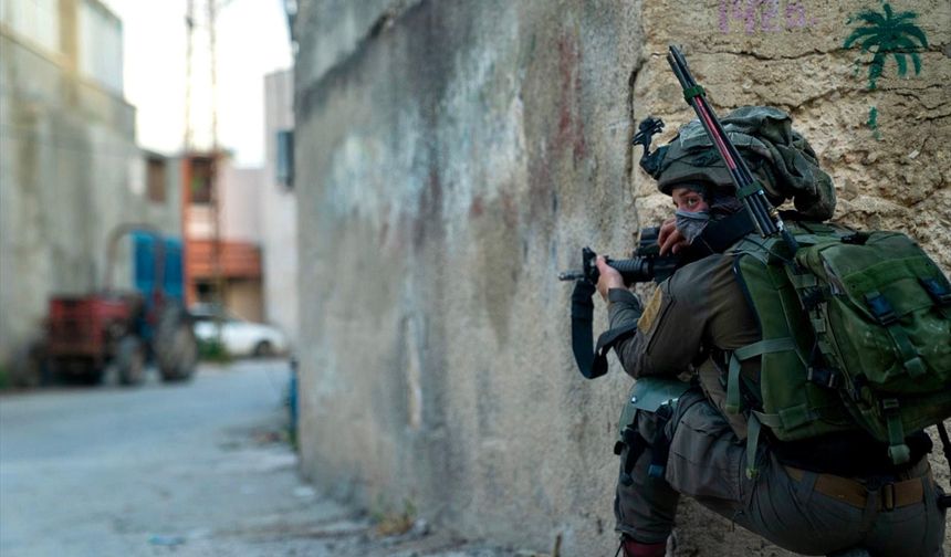 İsrail ordusu Cenin'deki İslami Cihad liderini yaralayarak gözaltına aldı
