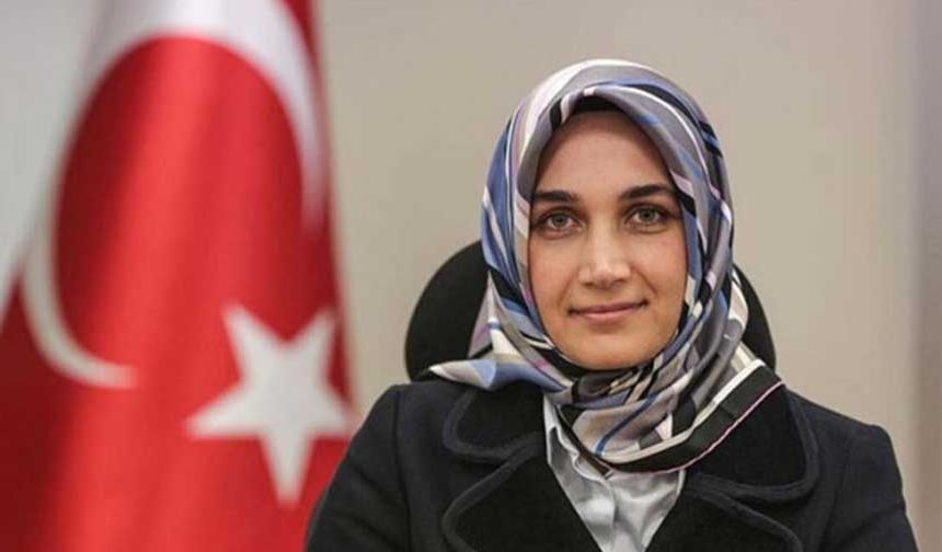 Türkiye'nin ilk başörtülü valisi, Kübra Güran Yiğitbaşı oldu