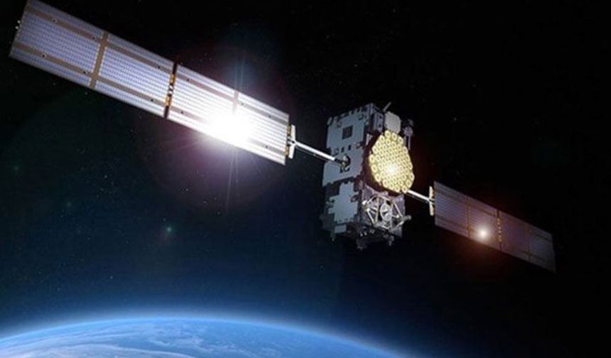 Çin uzaya uydu göndermeye devam ediyor! Bir seferde tam 16 kez fırlattılar