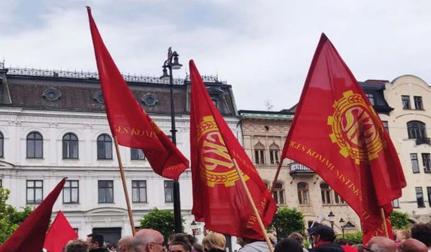 İsveç Komünist Partisi pusulada kendi adıyla yer alamayacak