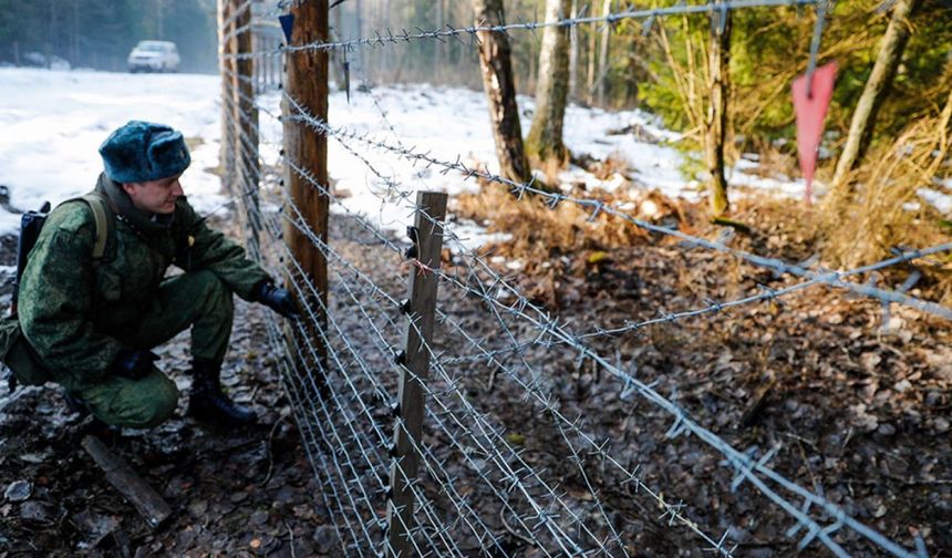 Finlandiya Rusya sınırına tel örgü çekecek!