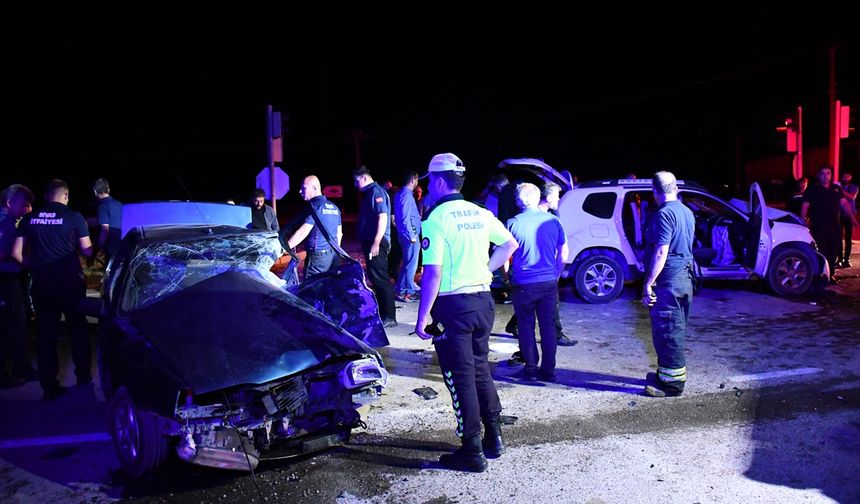 Sivas'ta feci kaza: 1 ölü 9 yaralı