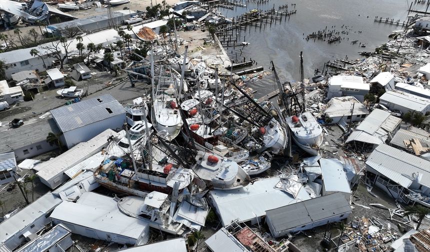 Ian Kasırgası Florida eyaletinde sel baskınlarına neden oldu