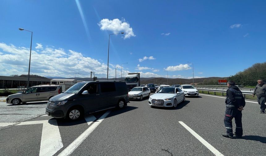 Bolu Dağı Tüneli kaza nedeniyle ulaşıma kapatıldı