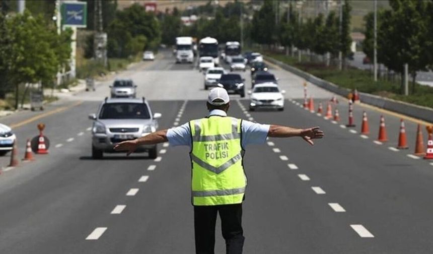 İstanbul'da yarın bazı yollar trafiğe kapatılacak