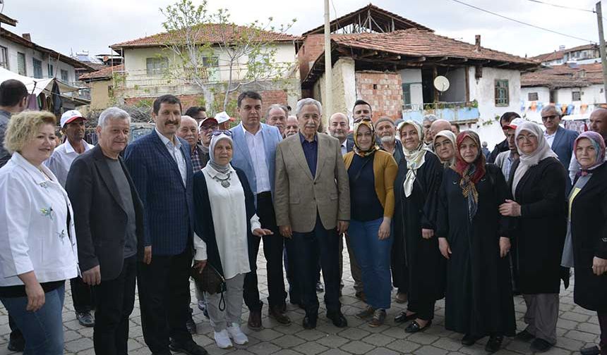 Bülent Arınç: Erdoğan yapabilir, başkası yapamaz!
