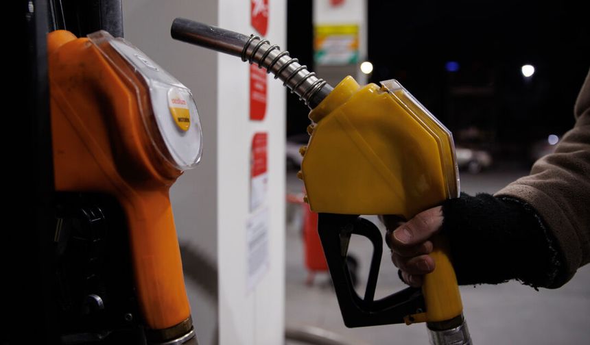 Petrol sert yükseldi, akaryakıta büyük zam geliyor!
