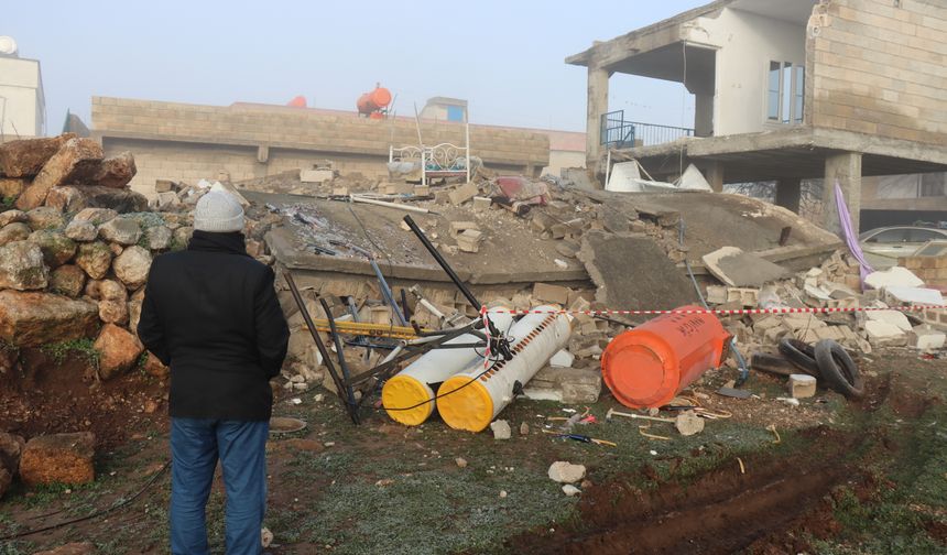 Şanlıurfa'da çöken evdeki 2 kişi öldü, 8 kişi yaralandı
