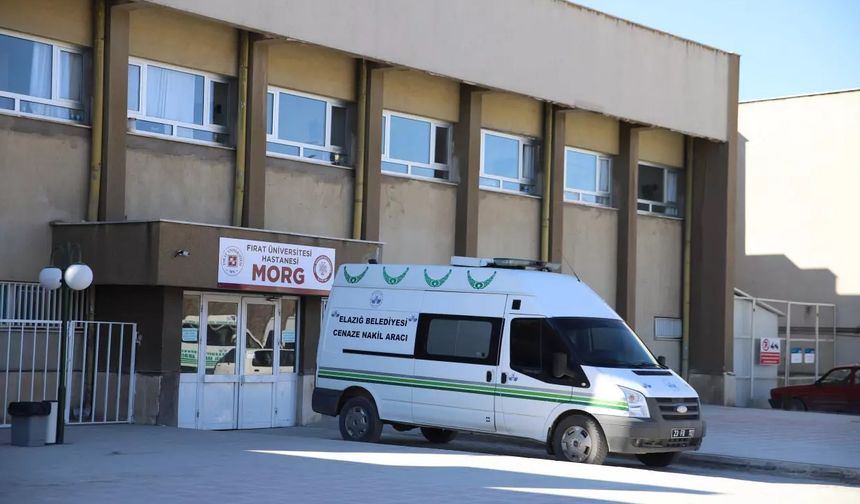 Cenazeyi yıkamayı unutup, mezardan çıkardılar!