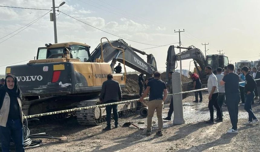 Şanlıurfa'da 4 işçi göçük altında kaldı