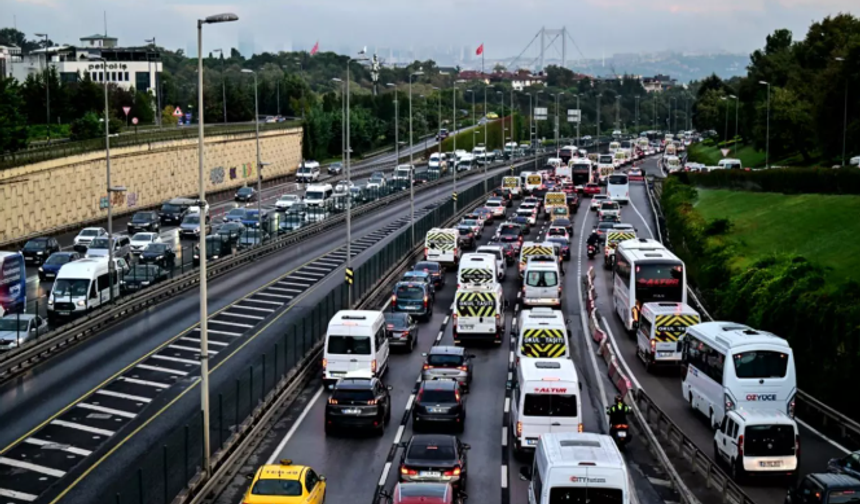 İstanbul'da bazı yollar trafiğe kapatılacak