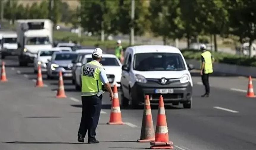 İstanbul'da yarın bazı yollar trafiğe kapatılacak