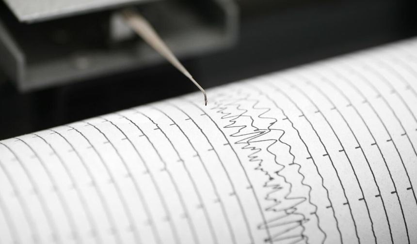 Antalya açıklarında 4 büyüklüğünde deprem