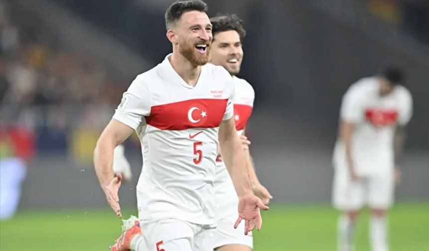 Beşiktaş Salih Özcan'ı İstanbul'a getiriyor! Saati belli oldu