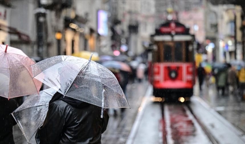 AKOM’dan İstanbullulara sağanak uyarısı!