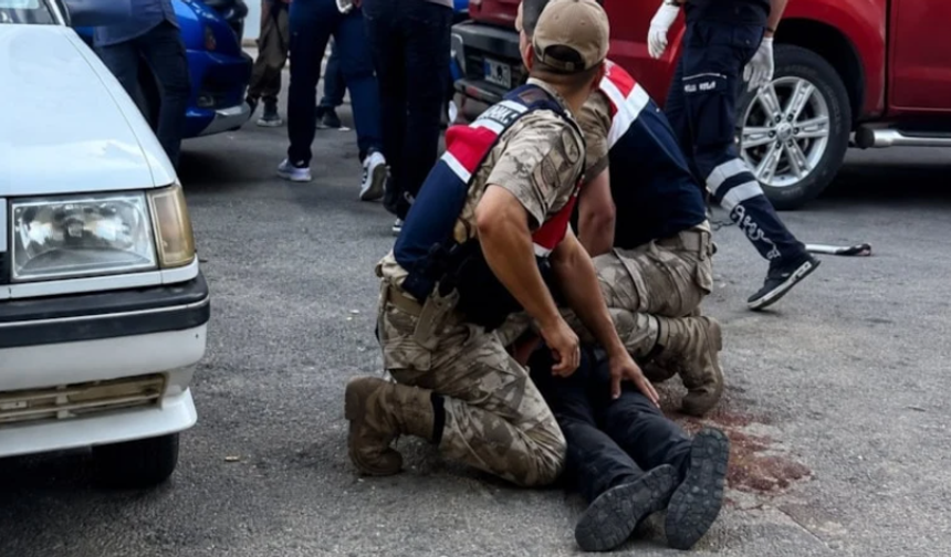 Şanlıurfa'da hastaneye getirilen istismar şüphelisi silahlı saldırıda öldürüldü