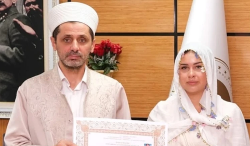 Alman kadın Kırşehir'de Müslüman olarak 'Nisa' ismini aldı