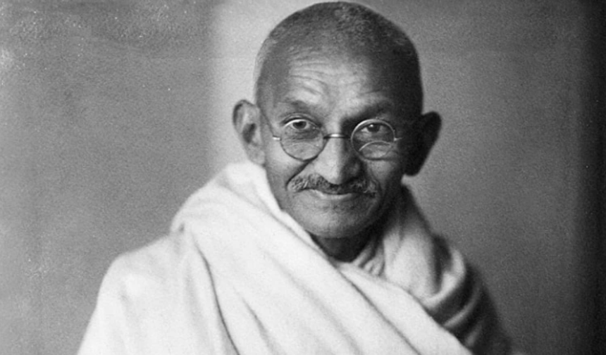 Gandhi'nin el yazısı notları 1,7 milyon dolara satıldı