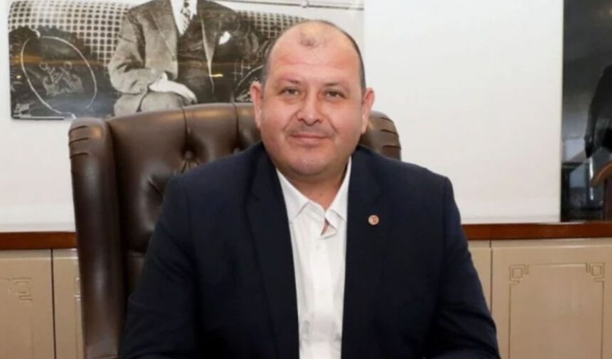 CHP'de, Menderes Belediye Başkanı İlkay Çiçek, 'kesin ihraç' talebiyle disipline sevk edildi