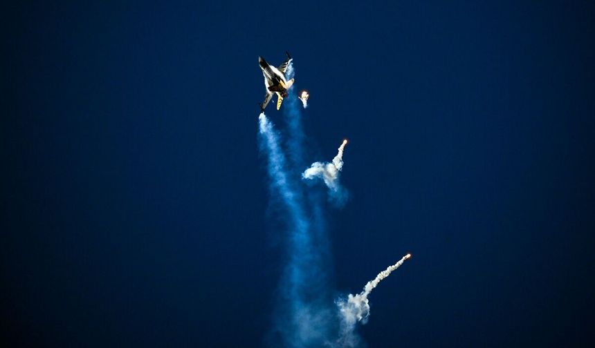 SOLOTÜRK, TEKNOFEST Güneydoğu'da nefes kesti