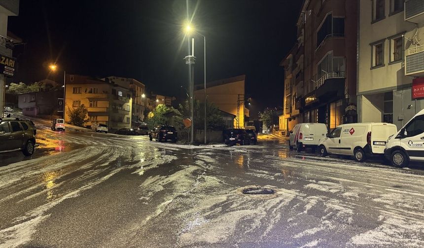 Bayburt'ta dolu etkili oldu