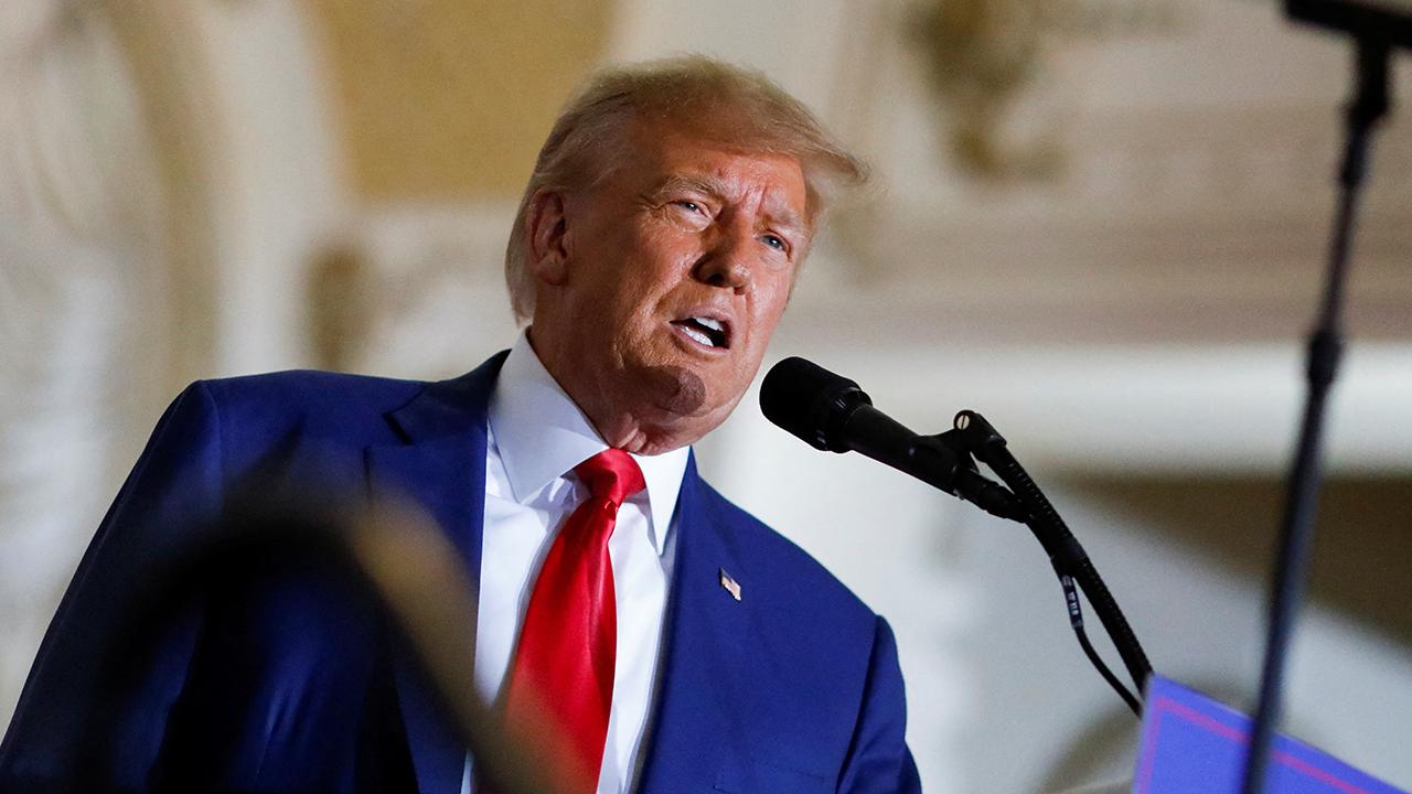 donald-trump-manhattan-grand-jury-reu-2024918
