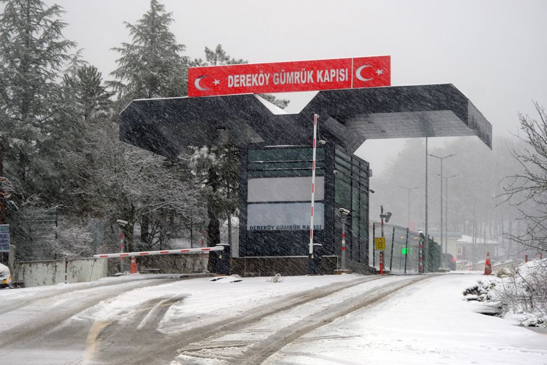 Trakya'nın yüksek kesimlerinde kar başladı