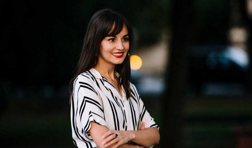 Bosnalı yazar Bastasic, İsrail'e tepki göstermeyen Alman yayınevi ile sözleşmesini iptal etti