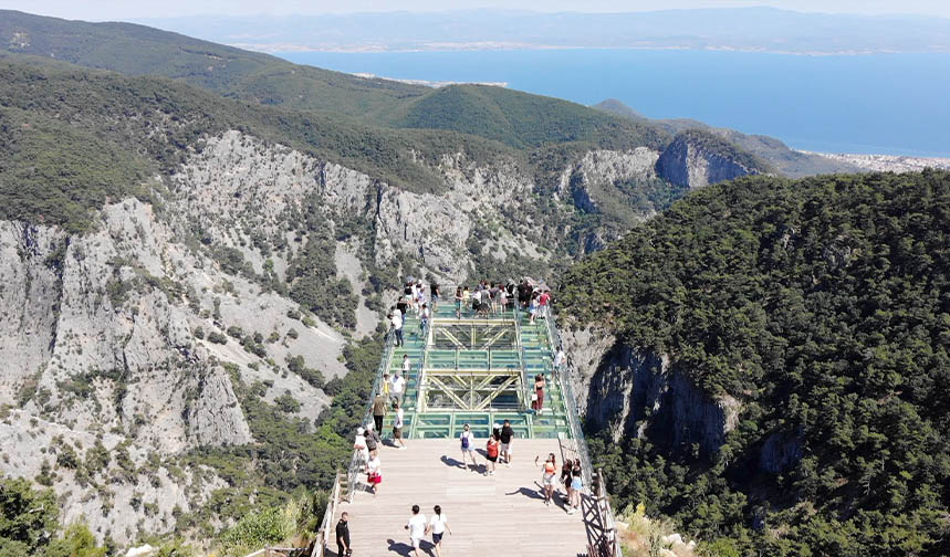 Kaz Daglari Cam Balkon Teras