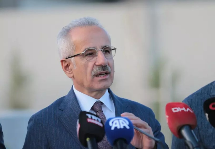 Ulaştırma Ve Altyapı Bakanı Abdulkadir Uraloğlu