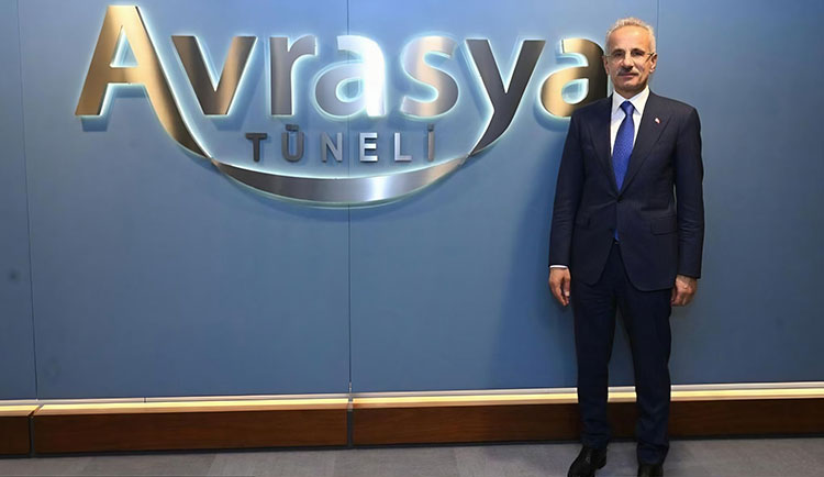 Ulaştırma Bakanı Avrasya Tüneli