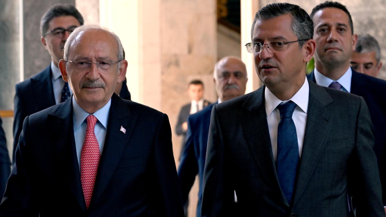 Kemal Kilicdaroglu Ozgur Ozel Aa 2107420
