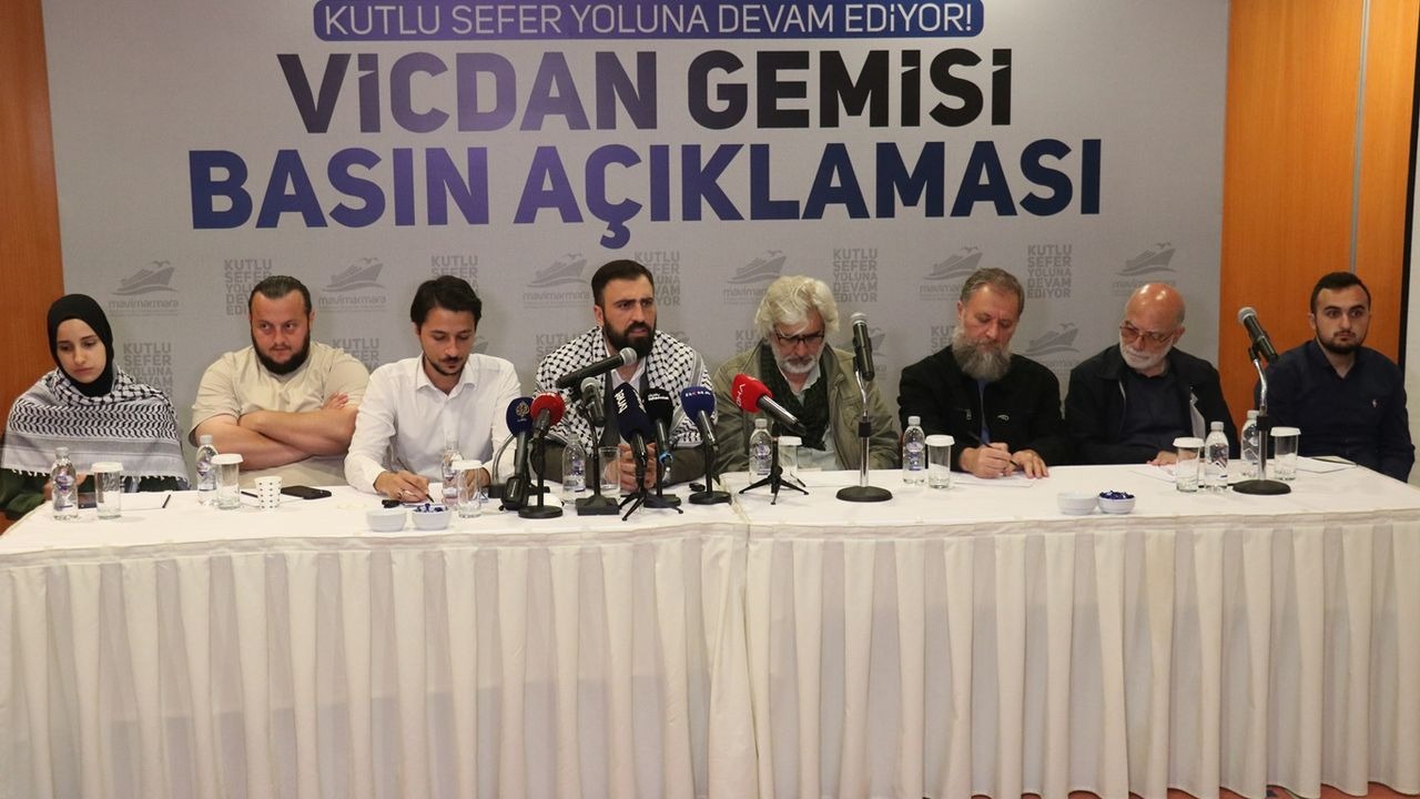Vicdan Gemisi Icin Basin Toplant