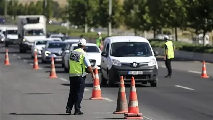 İstanbul'da yarın bazı yollar trafiğe kapatılacak