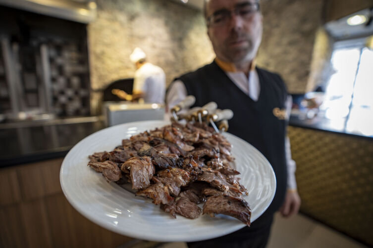 Cağ Kebabı