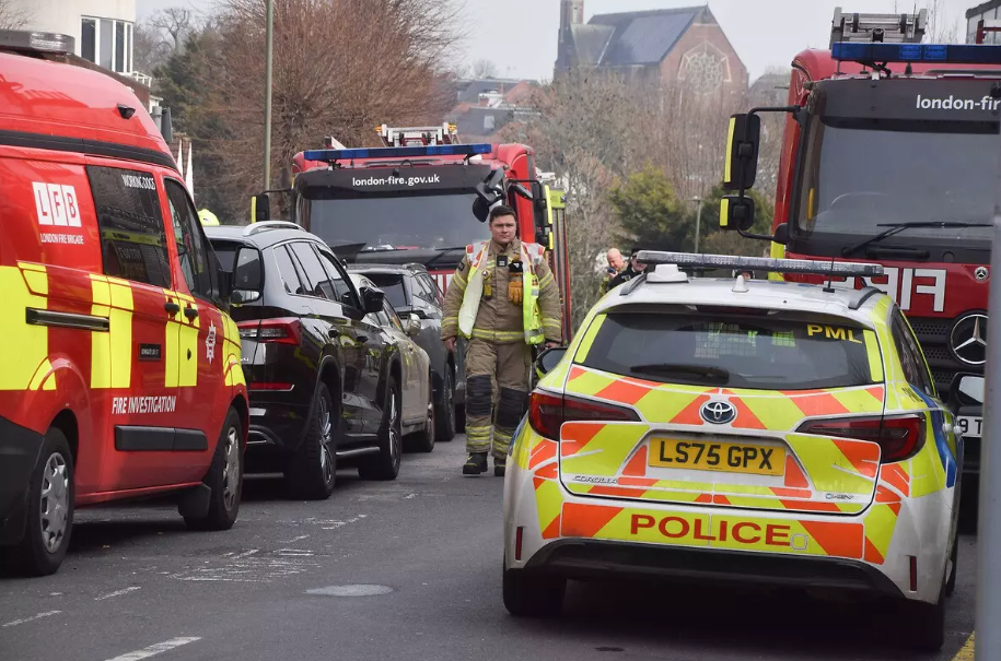Hatzola Ekipleri, Londra'da Bir Olay Yerinde.