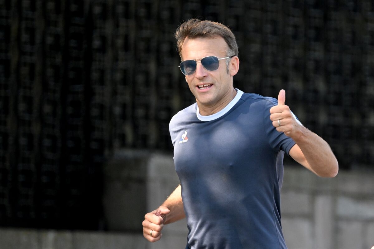 A A 20260708 41916091 41916082 F R A N S A C U M H U R B A S K A N I M A C R O N A N K A R A D A K O S U Y A P T I